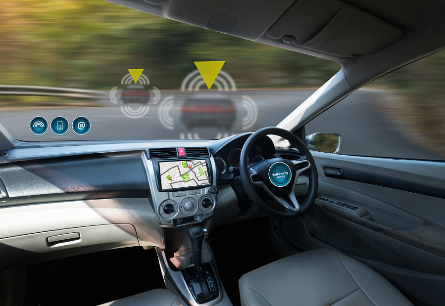 Transformant l’Automoció cap a un Futur Elèctric, Connectat i Digital